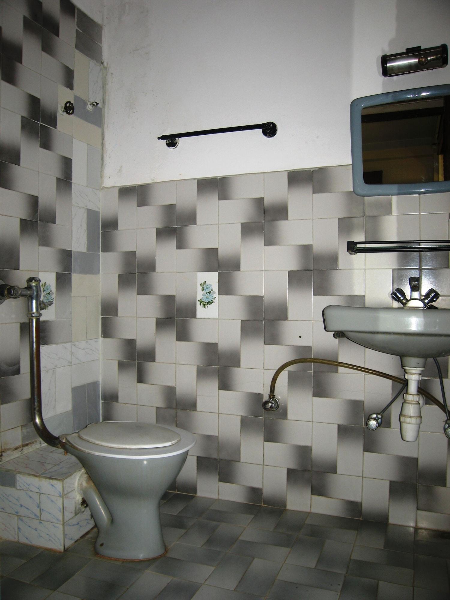 Hotel Metropolitan Kantipur Kathmandu Exteriör bild
