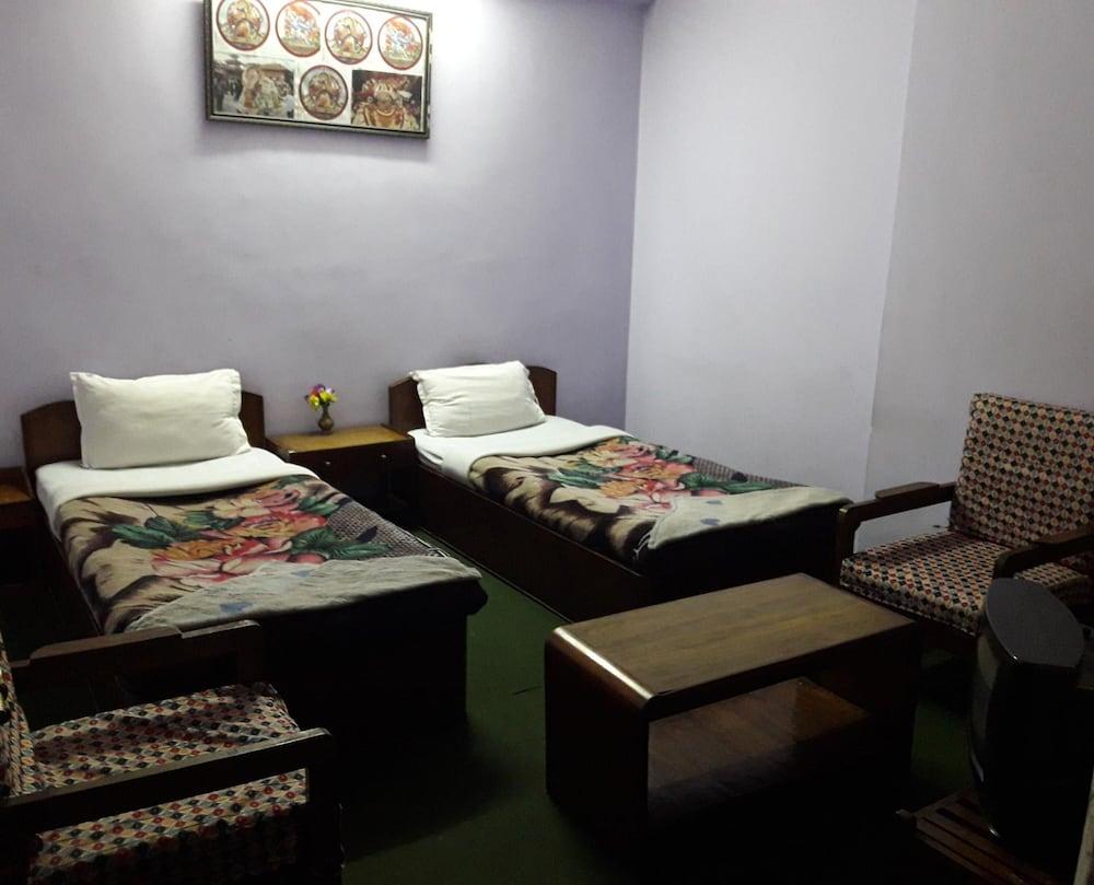 Hotel Metropolitan Kantipur Kathmandu Exteriör bild